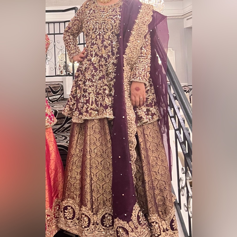 Kanwal Malik designer formal heavy embellished Pakistani  Indian lehngha MEDIUM